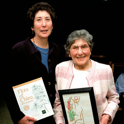 Julia and Edith Hecht.