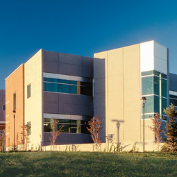 WSU Spokane Health Sciences Building. Peter Hassel