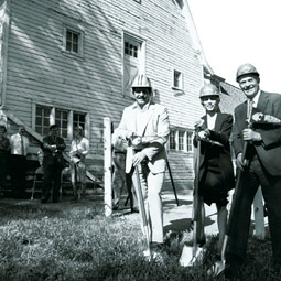 Keith Lincoln with Connie Kravas, president of the WSU Foundation, and Harold 'Ole