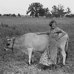 Farmer's wife with cow, southeast Missouri, May 1938. Historical photos by Russell Lee/Farm Security Administration-Office of War Information Photographic Collection (Library of Congress).