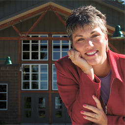 Laureen Lund '82