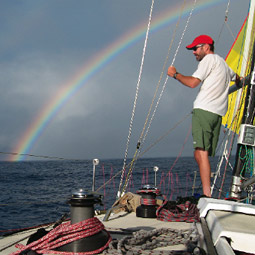 John Leitzinger aboard the <em>Kahuna</em> during the 2006 Vic-Maul race.