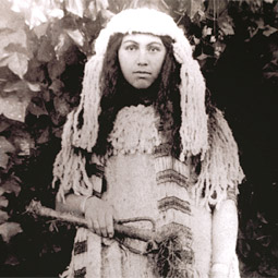 The photograph of Annie Williams, in a dress woven from mountain goat wool, was taken for the 1893 World Exposition in Chicago.
