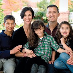 The Olerud family. <em>Gravrock Photography</em>