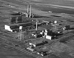 Hanford B Reactor circa World War II. <em>United States Department of Energy</em>