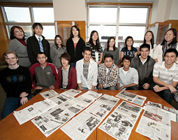 Patti Hirahara meets with students from the Japan Club and the American Nihonjin Organization <br />at WSU. <em>Shelly Hanks</em>