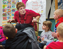 Pam Nolan-Beasley ’88 received national recognition for her efforts to teach science to young children. <em>Greg Lehman/Walla Walla Union-Bulletin</em> Pam Nolan-Beasley ’88 received national recognition for her efforts to teach science to young children. <em>Greg Lehman/Walla Walla Union-Bulletin</em>